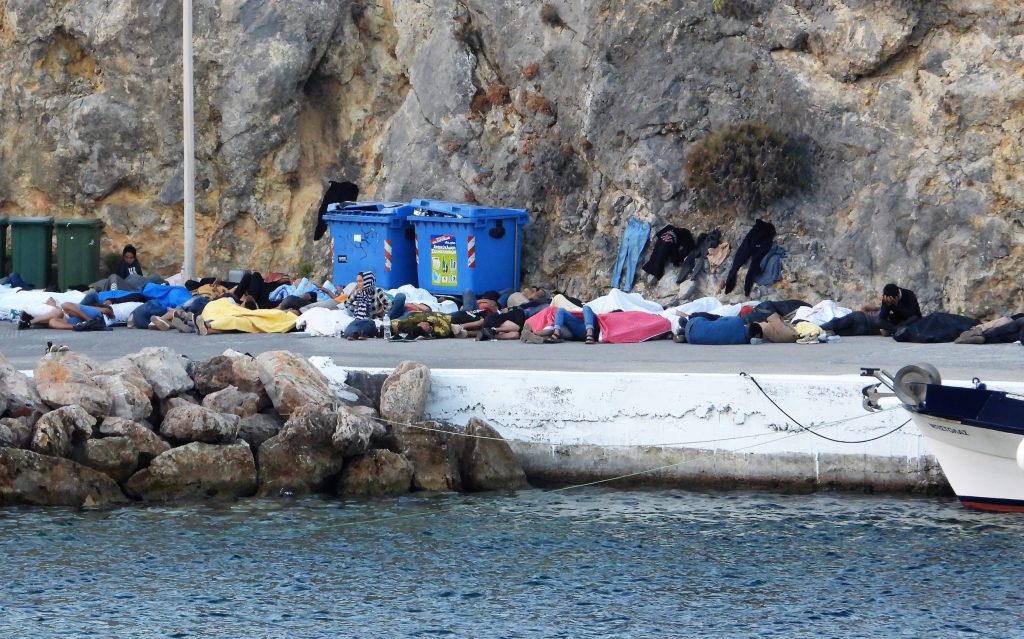 Κύθηρα: Αναγκάστηκαν να αποβιβαστούν  μόνοι τους προκειμένου να εντοπιστούν από το ΛΣ