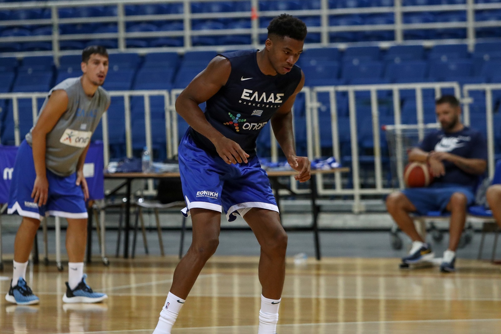 Εθνική Ελλάδας: Πρόβλημα στη μέση ο Γ.Αντετοκούνμπο – Δεν παίζει με Τουρκία