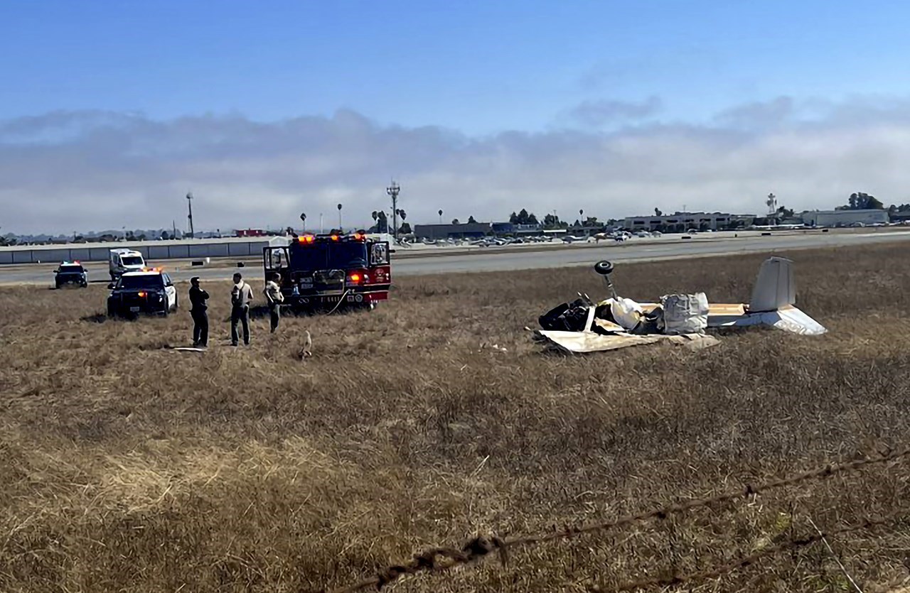ΗΠΑ: Τρεις νεκροί σε σύγκρουση δυο μικρών αεροσκαφών σε αεροδρόμιο της Καλιφόρνιας