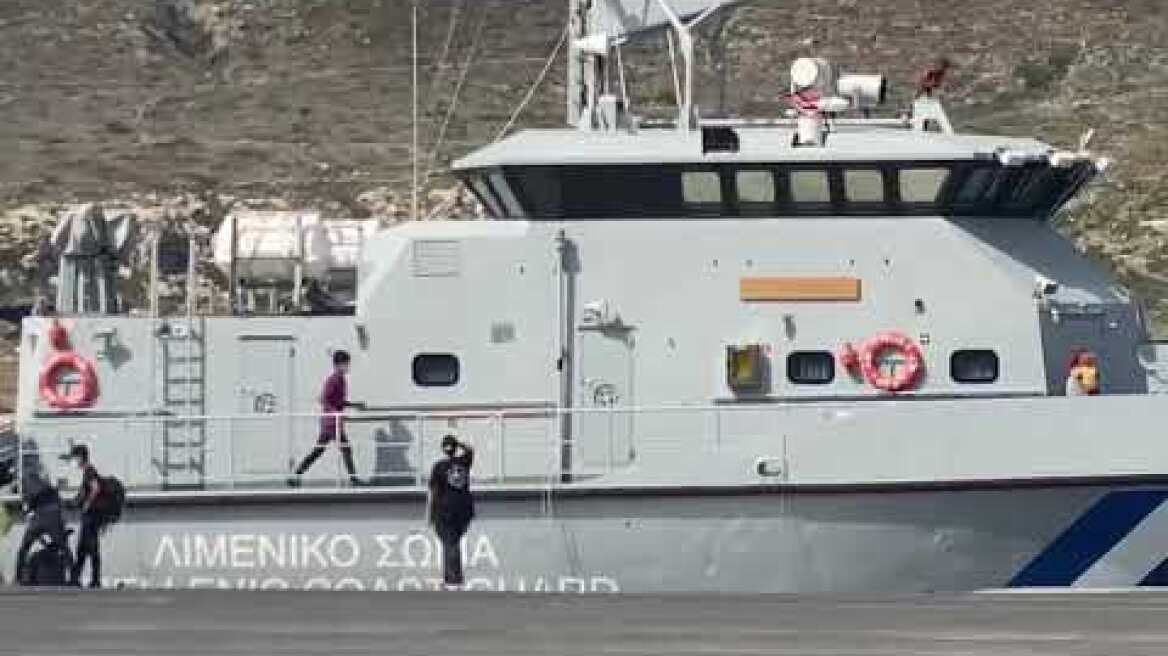 Κύθηρα: Αναχωρούν με προορισμό την Αμυγδαλέζα 180 παράνομοι μετανάστες