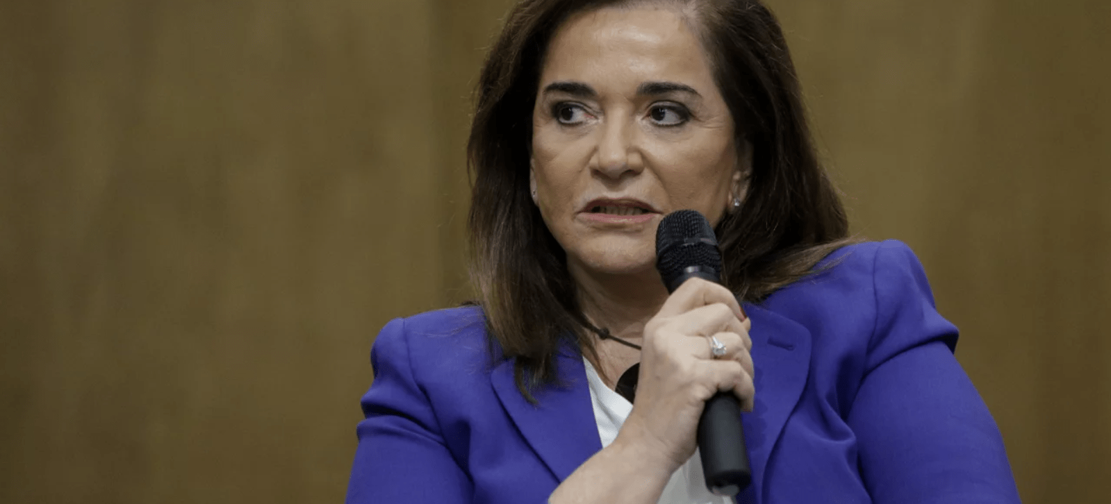 N.Μπακογιάννη για Ρόμπερτ Ουίλιαμς: «Αποχαιρετούμε τον καλλιτέχνη της νιότης μας»