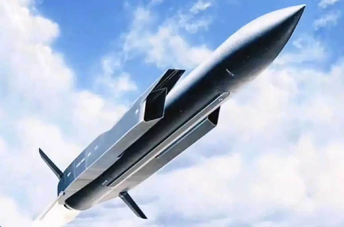 Σ.Σοϊγκού: «Προχωρούμε στη μαζική παραγωγή υπερ-υπερηχητικών Zircon – Μπορούν να πλήξουν το Λονδίνο σε επτά λεπτά»