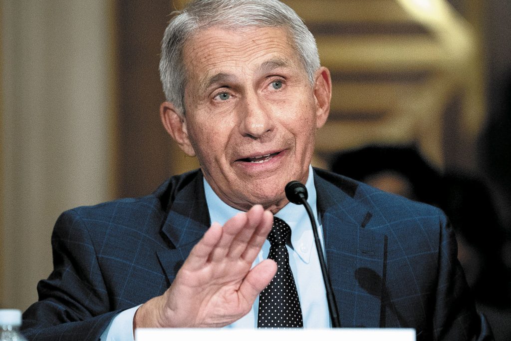 Ο «αρχιερέας» του lockdown Α.Φάουτσι παραιτείται από όλες τις θέσεις ευθύνης – Ομολογία ενοχής;