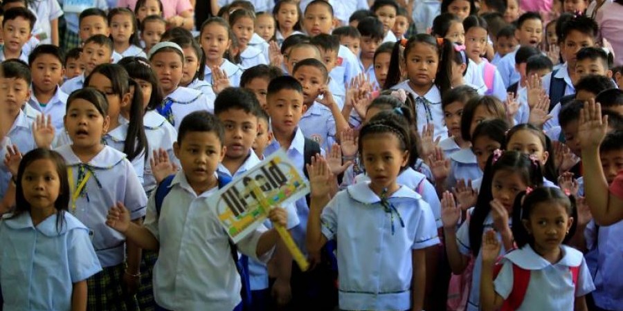 Φιλιππίνες: Ξανανοίγουν τα σχολεία μετά από δύο χρόνια