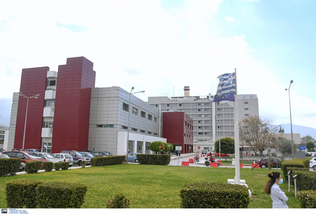 Άρτα: Στη ΜΕΘ τετράχρονος μετά από ατύχημα στο σπίτι