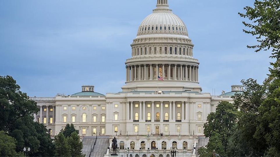 Λευκός Οίκος: Αναθεώρησε προς τα κάτω την εκτίμηση για την πορεία του ελλείμματος του οικονομικού έτους 2022