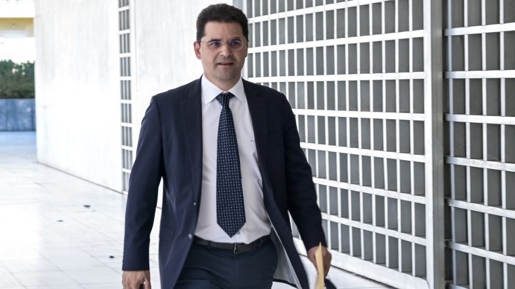 Θ.Κουκάκης: «Ήμουν στο γραφείο Τύπου του υπουργείου Παιδείας στα τέλη Ιουλίου του 2019»