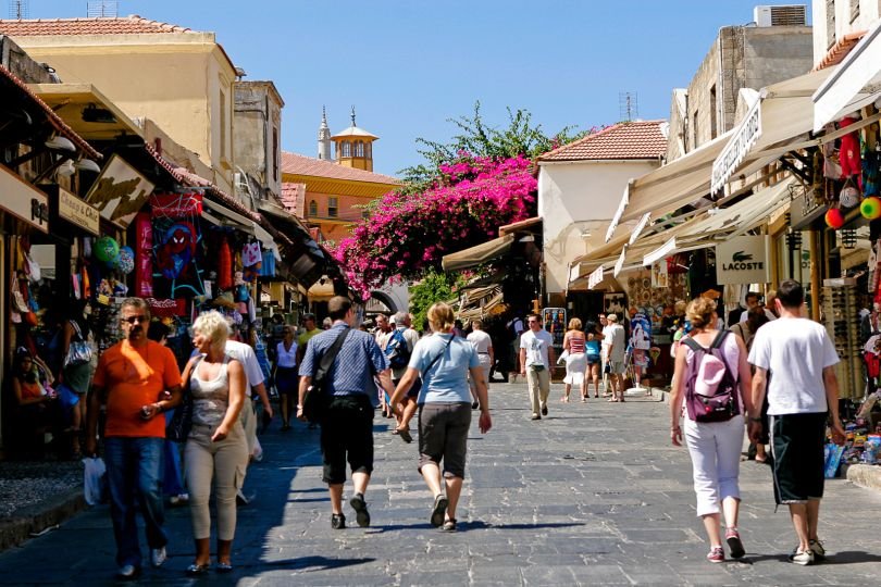 Κρήτη: Άλλαξε το «προφίλ» των τουριστών – Αύξηση 223% των Ιταλών στο νησί