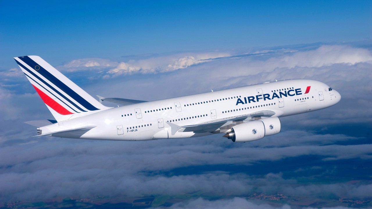 Air France: Δύο πιλότοι έπαιξαν ξύλο στον «αέρα»