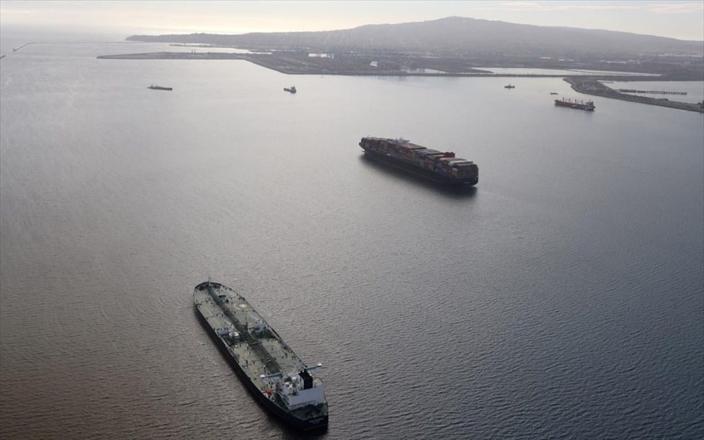 Tι απέγιναν οι Έλληνες ναυτικοί που κρατούν ομήρους στο Ιράν; – 90 ημέρες αιχμαλωσίας και δεν ασχολείται κανείς