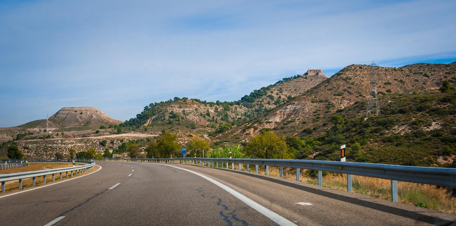 Ιταλία: Πρόστιμο ύψους 8.000 ευρώ για οδηγό που έκανε αναστροφή στην Εθνική Οδό (βίντεο)