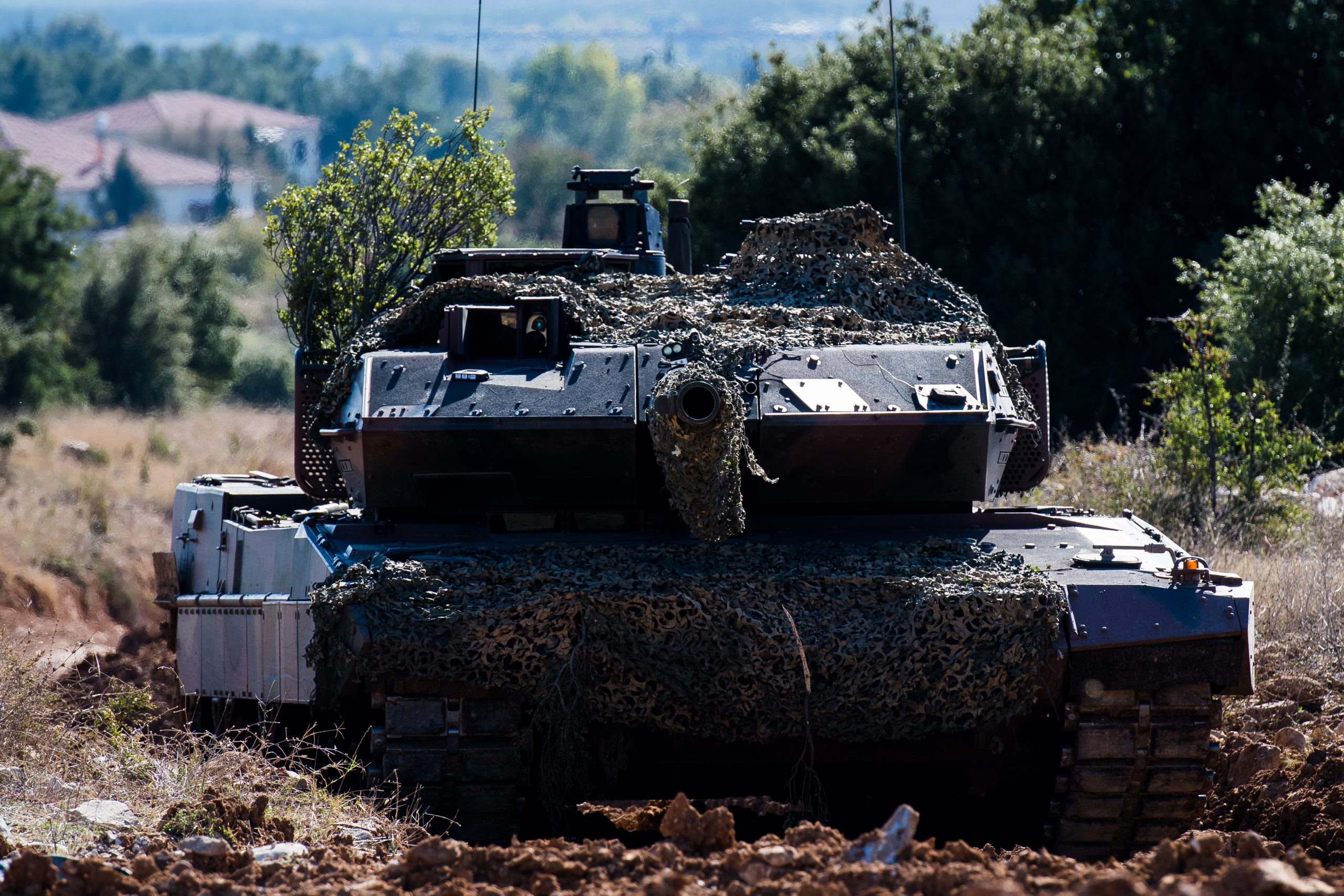 Τουρκικά ΜΜΕ: «Στρατός κατσαπλιάδων  οι ελληνικές Ένοπλες Δυνάμεις»!
