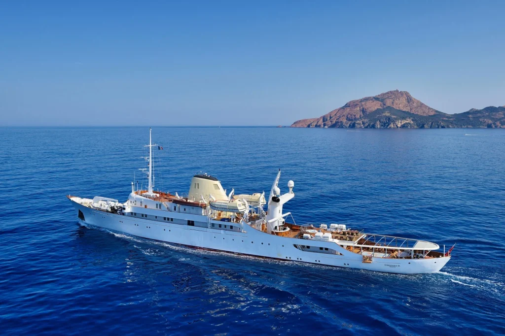 Στη Ρόδο η θρυλική θαλαμηγός του Ωνάση «Χριστίνα»