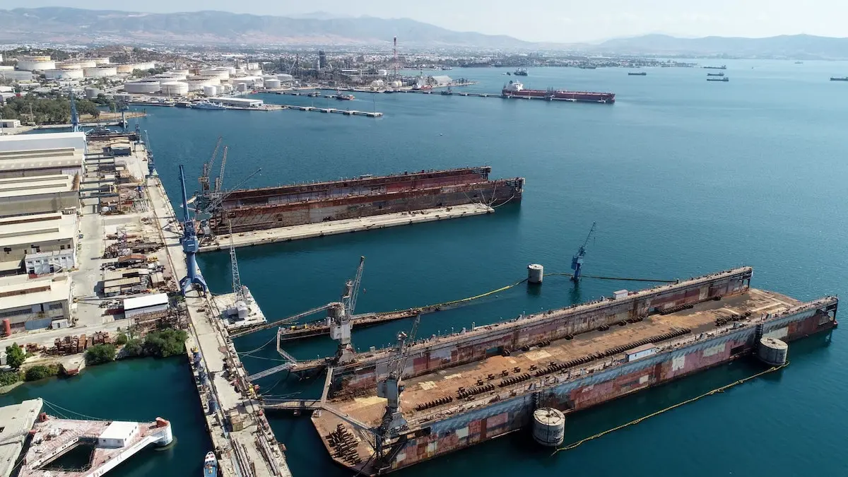 Ψηφίστηκε το νομοσχέδιο για τα Ναυπηγεία Ελευσίνας