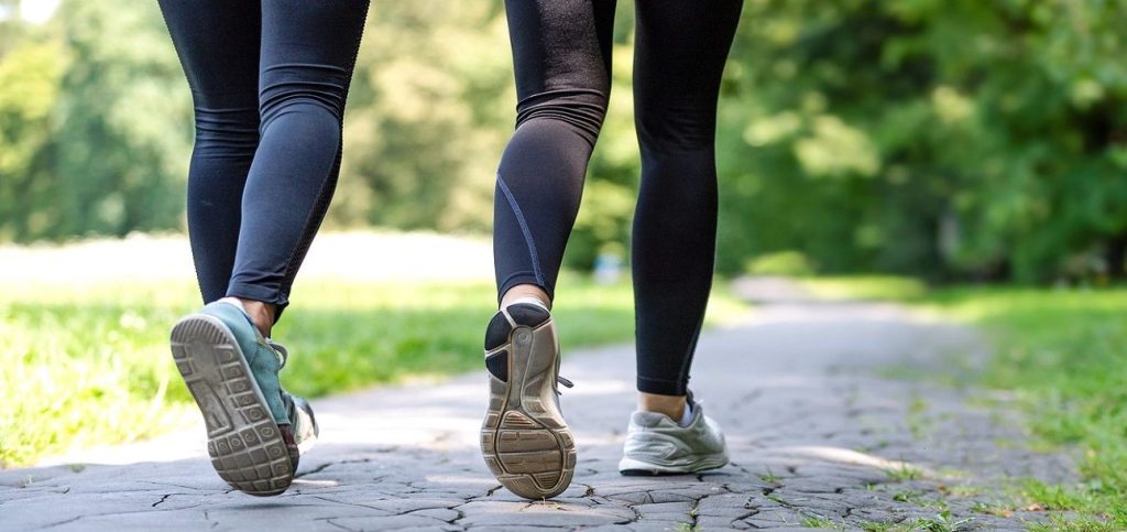 Νέα μελέτη: 45 λεπτά περπάτημα ημερησίως μπορούν να μας δώσουν περισσότερα χρόνια ζωής