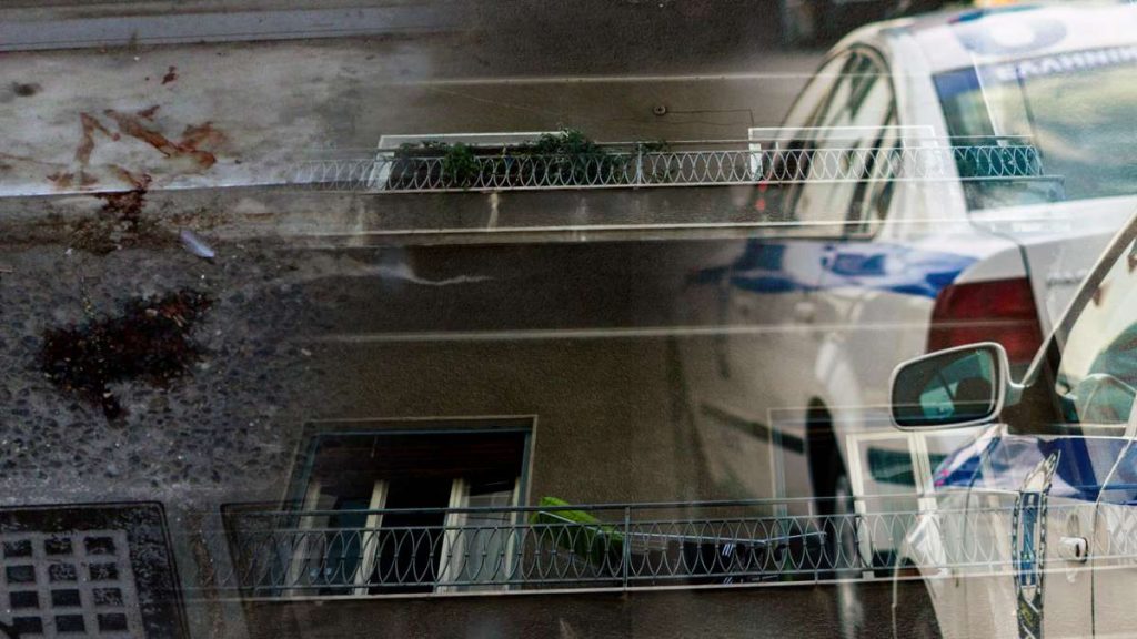 Δολοφονία 36χρονης στην Κυψέλη – Αυτόπτης μάρτυρας: «Είδα τη γυναίκα να ψυχορραγεί»