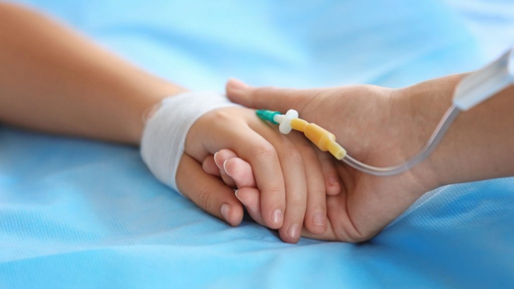 EOΔΥ: Πέντε νέα κρούσματα οξείας ηπατίτιδας τον Αύγουστο σε παιδιά