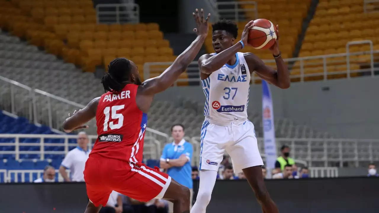 Eurobasket 2022: Αβέβαιη η παρουσία του Κ.Αντετοκούνμπο στην πρεμιέρα της Εθνικής