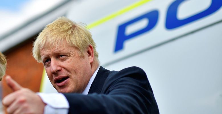 Μπόρις Τζόνσον: Έκανε έφοδο μαζί με αστυνομικούς σε έρευνα για ναρκωτικά!