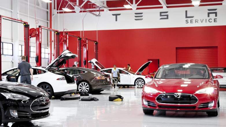 Νορβηγία: Σε απεργία πείνας οδηγοί Tesla – Γιατί τα αυτοκίνητα βγάζουν πολλές ζημιές