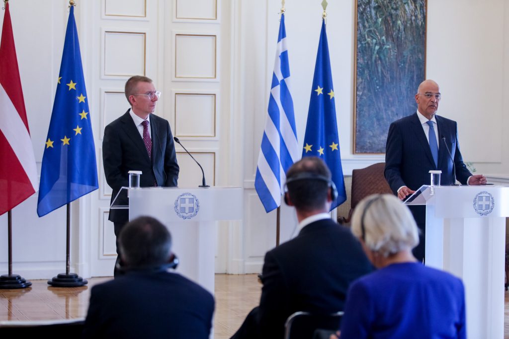 Συνάντηση Ν.Δένδια με Λετονό ΥΠΕΞ: Τα όργανα του ΝΑΤΟ να σέβονται τις αρχές της Συμμαχίας