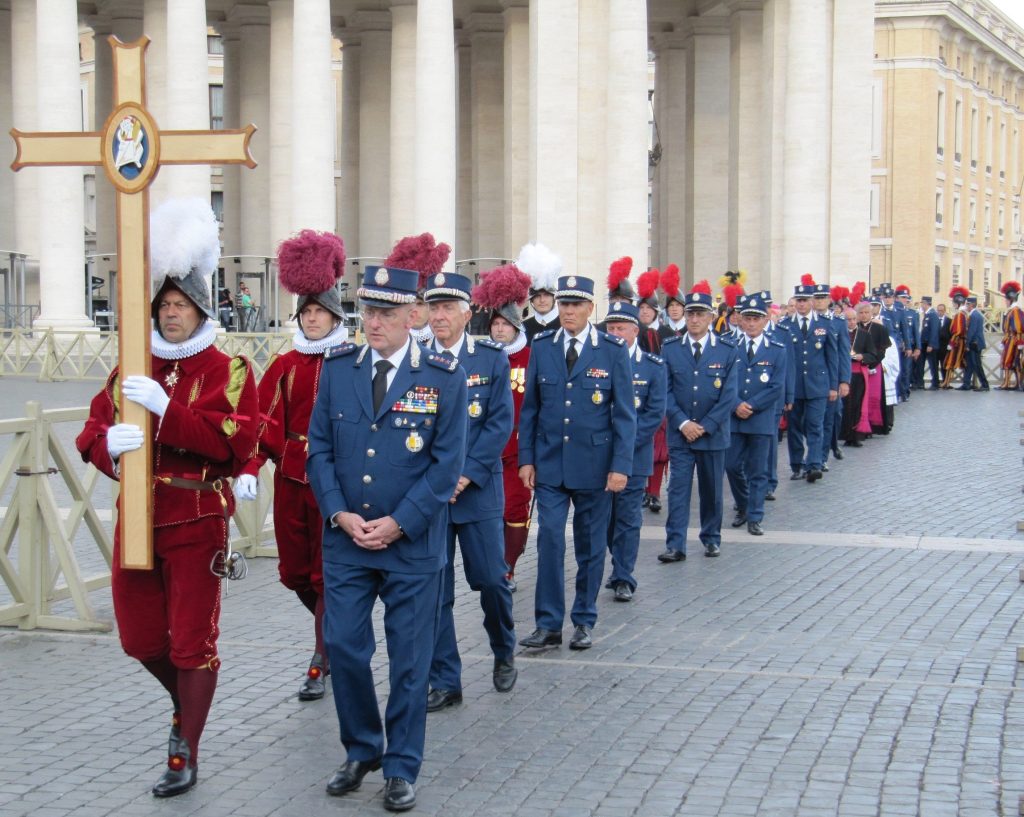 Βατικανό: Η Ελβετική Φρουρά ενισχύεται και αναζητά υποψηφίους προς στρατολόγηση