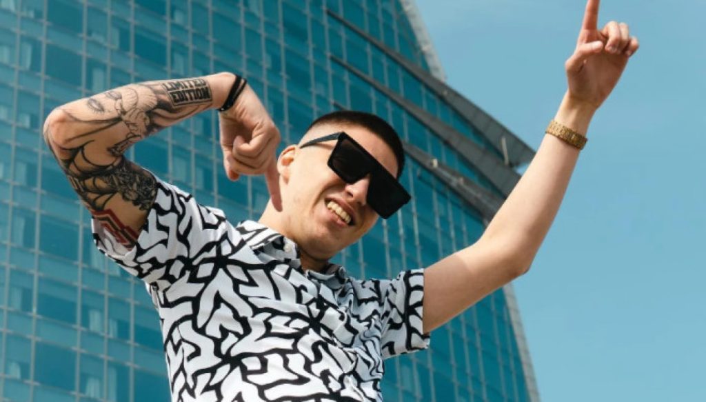 Τροχαίο για τον traper Trannos κοντά στην συμβολή των λεωφόρων Βουλιαγμένης και Ποσειδώνος