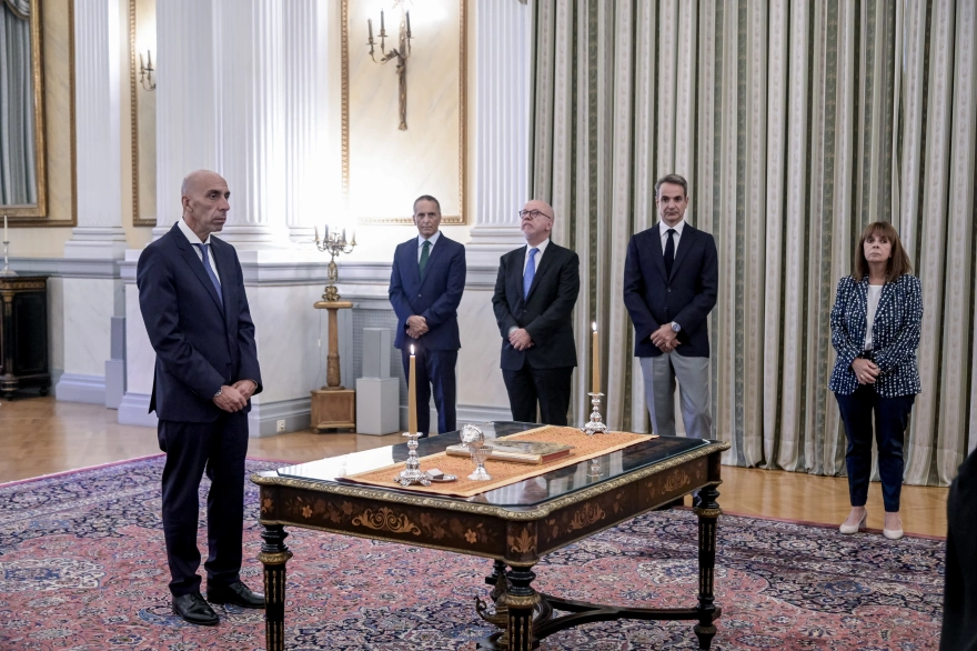 Ορκίστηκε υφυπουργός στον πρωθυπουργό ο Γιάννης Μπρατάκος