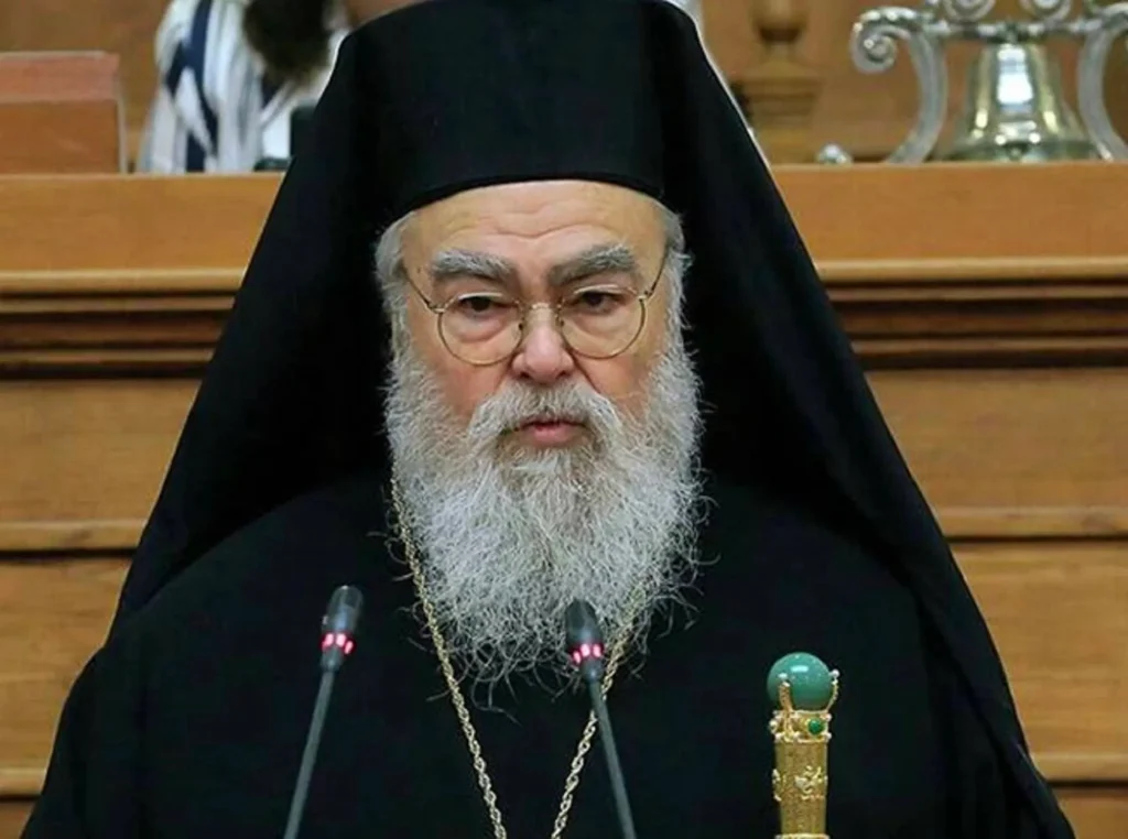 «Τα γυρίζει» τώρα ο Μητροπολίτης Δωδώνης – Ζητά συγγνώμη από κάθε γυναίκα ή άνδρα που έχει πέσει θύμα βιασμού