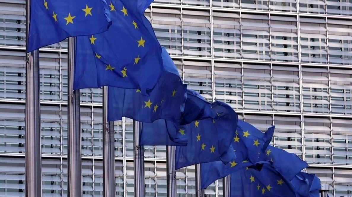 Σφίγγει το ζωνάρι η Κομισιόν: «Στοπ» στις επιδοτήσεις στην ενέργεια – Έρχεται περιορισμός στις πρωτογενείς δαπάνες