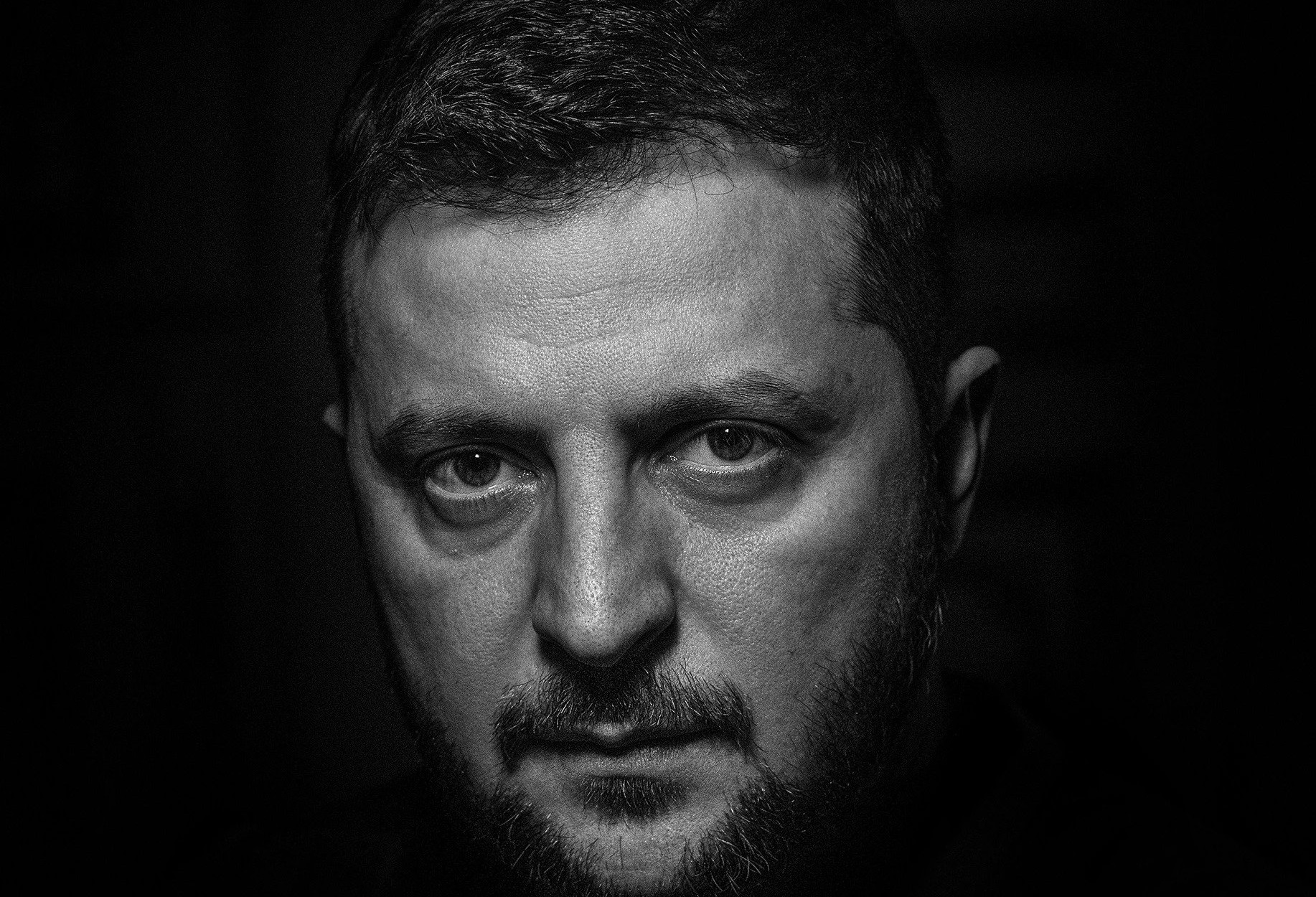 Επικίνδυνος – Ο Β.Ζελένσκι δίνει πλέον εντολές στην ΕΕ: «Θέλω άμεσα 5 δισ.€»!