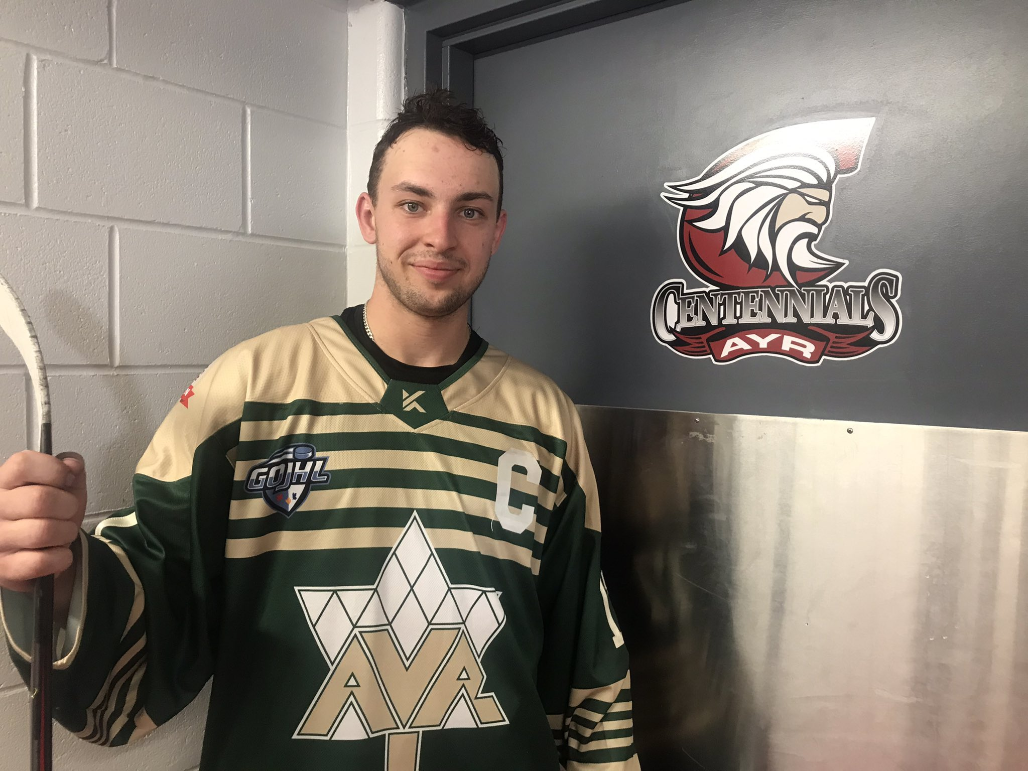 Καναδάς: 19χρονος αρχηγός του χόκεϋ πέθανε ξαφνικά εν μέσω αγώνα (φώτο)