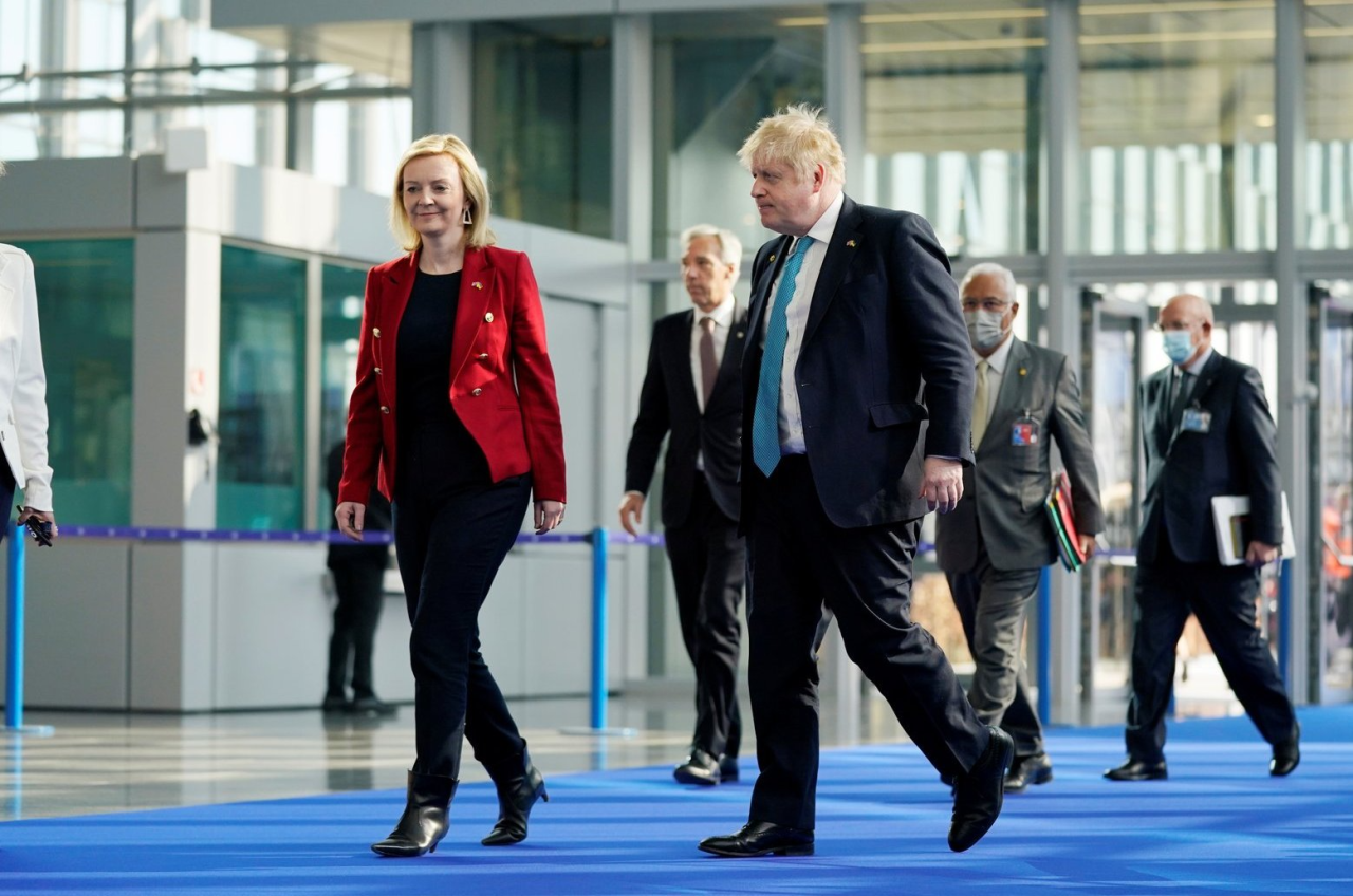 Μπόρις Τζόνσον: Τα «συγχαρητήρια» του στη Λιζ Τρας για την «αποφασιστική της νίκη»- «Έχει το σωστό σχέδιο»