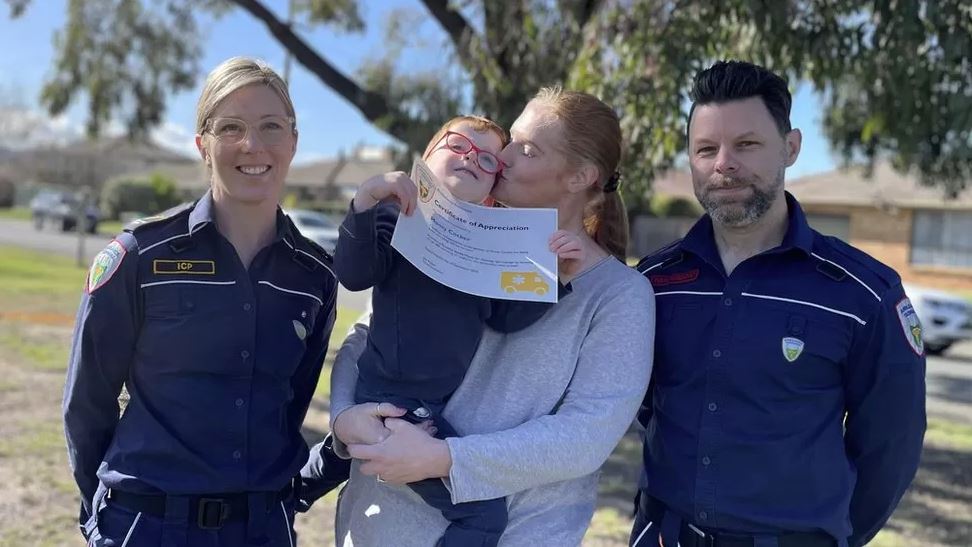 Αυστραλία: Ένας 4χρονος έσωσε την ζωή της μητέρας του καλώντας ασθενοφόρο