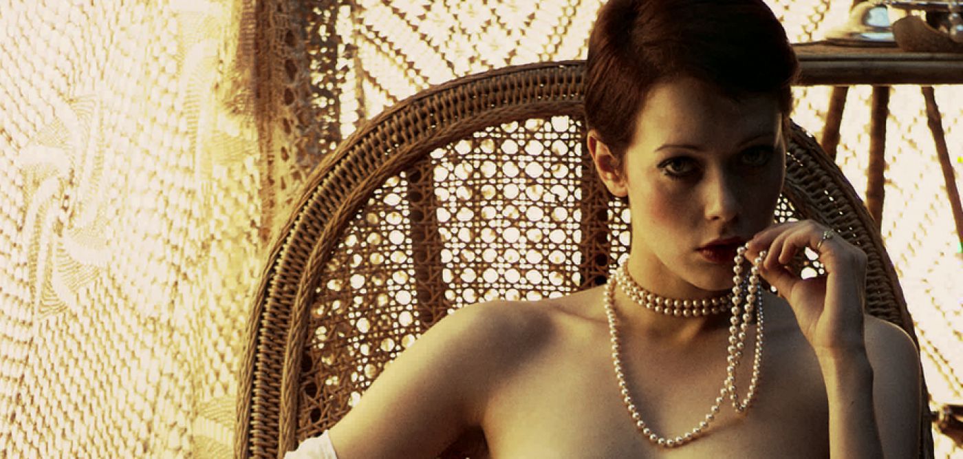 «Εμμανουέλα»: Η δυστυχισμένη ζωή της Σίλβια Κριστέλ που έγινε σύμβολο του σεξ