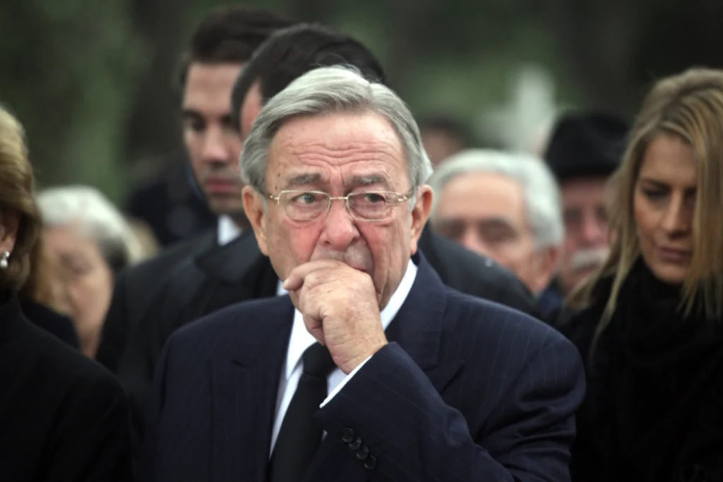 Η  δήλωση του πρώην βασιλιά Κωνσταντίνου Β΄ για τον θάνατο της Ελισάβετ