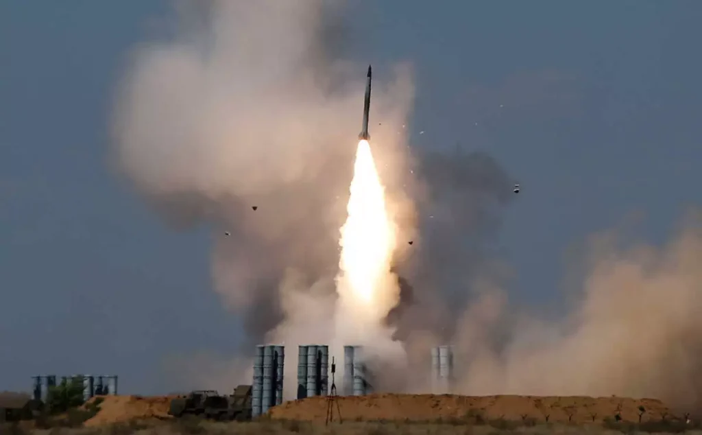 ΗΠΑ: Δοκιμαστική εκτόξευση διηπειρωτικού βαλλιστικού πυραύλου από βάση της Καλιφόρνια