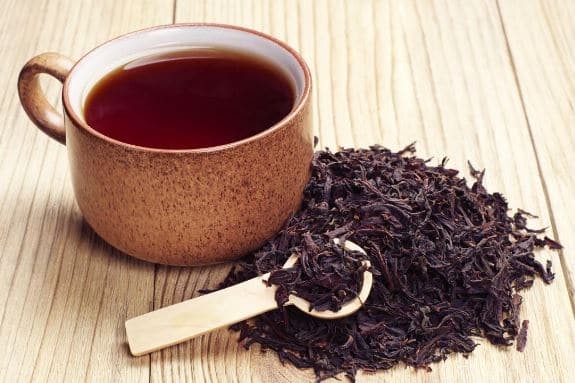 Νέα έρευνα: Δύο φλιτζάνια μαύρο τσάι τη μέρα προσθέτουν χρόνια ζωής