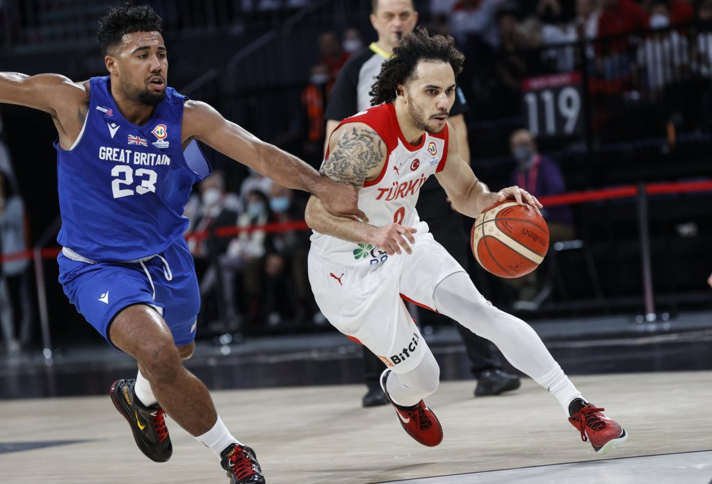 Eurobasket 2022: Σοβαρός ο τραυματισμός του Σ.Λάρκιν – Χάνει το υπόλοιπο της διοργάνωσης
