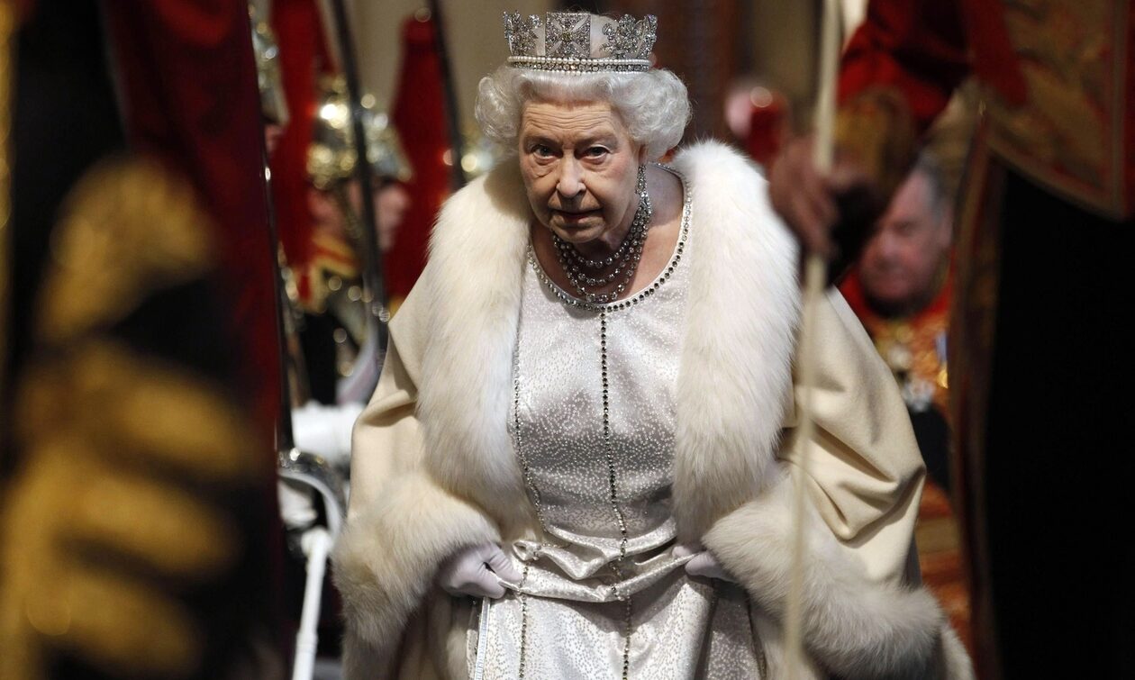 Βασίλισσα Ελισάβετ: Αυτά προηγήθηκαν πριν ανακοινωθεί ο θάνατός της (βίντεο)