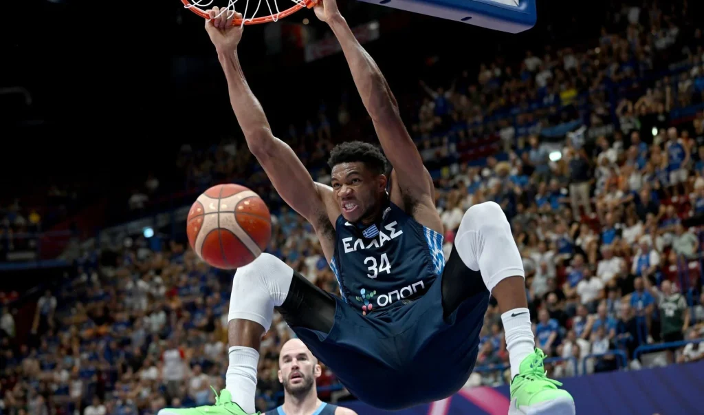 Eurobasket 2022: Λήξη συναγερμού για Γ.Αντετοκούνμπο – Κανονικά στο ματς κόντρα στην Τσεχία