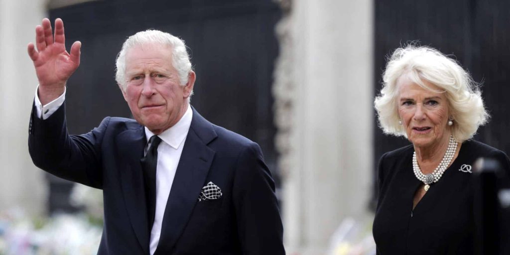 «Τελείωσα;»: Η ερώτηση του βασιλιά Καρόλου μετά το πρώτο του διάγγελμα (βίντεο)