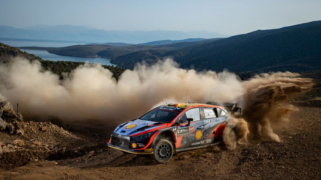 Ράλλυ Ακρόπολις: Πρωτιά για τον Τιερί Νεβίλ στην τρίτη ημέρα