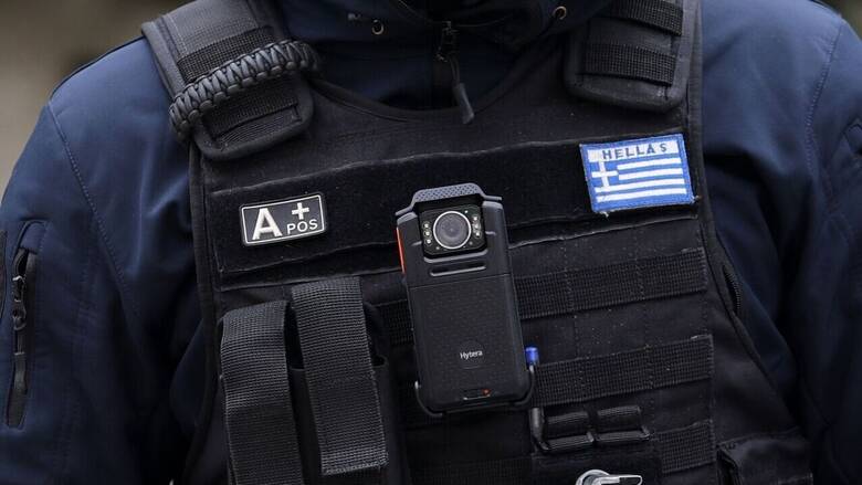 Τρίκαλα: Αστυνομικός συνελήφθη για ενδοοικογενειακή βία