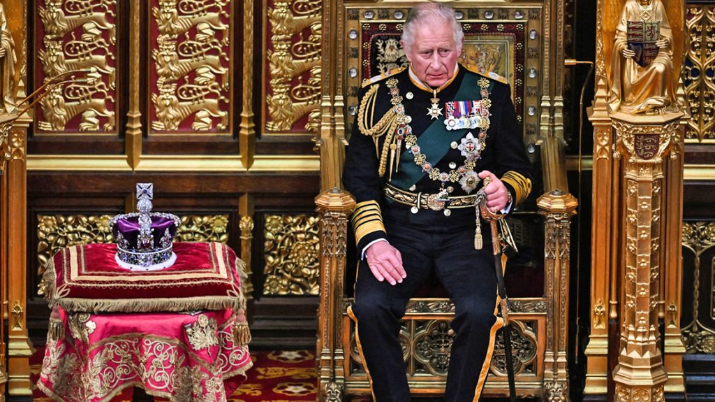Ο Κάρολος ανακηρύσσεται επισήμως βασιλιάς του Ηνωμένου Βασιλείου – Δείτε live την τελετή