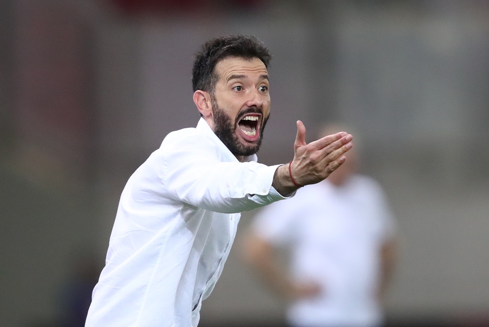 Κάρλος Κορμπεράν : «Να δείξουμε πως ο Ολυμπιακός δεν αποδέχεται τις ήττες»