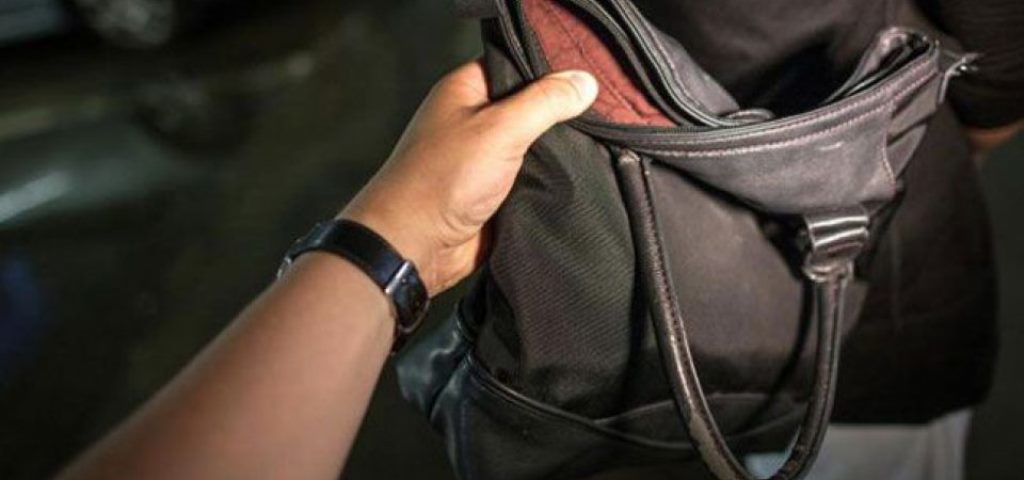 Σέρρες: Κλοπή τσάντας με 2.525 ευρώ σε πανηγύρι στη Σκοτούσσα 