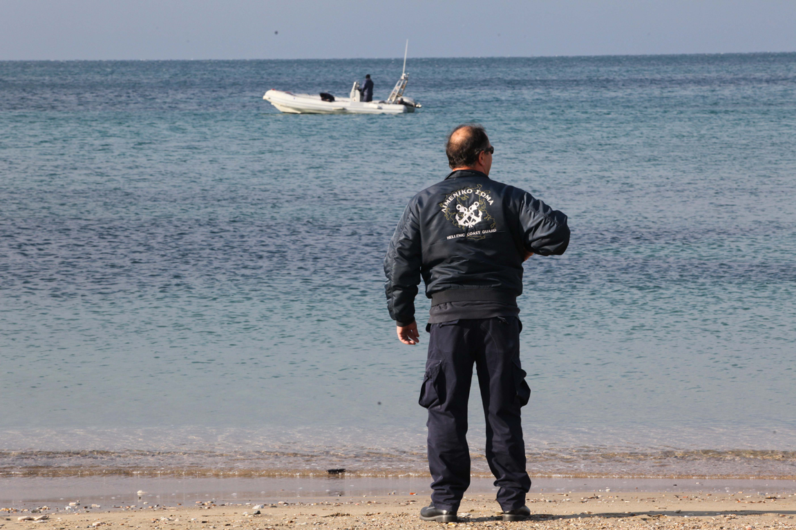 Χανιά: 34χρονος άνδρας ανασύρθηκε χωρίς τις αισθήσεις του από την παραλία Ίλιγγας Σφακίων