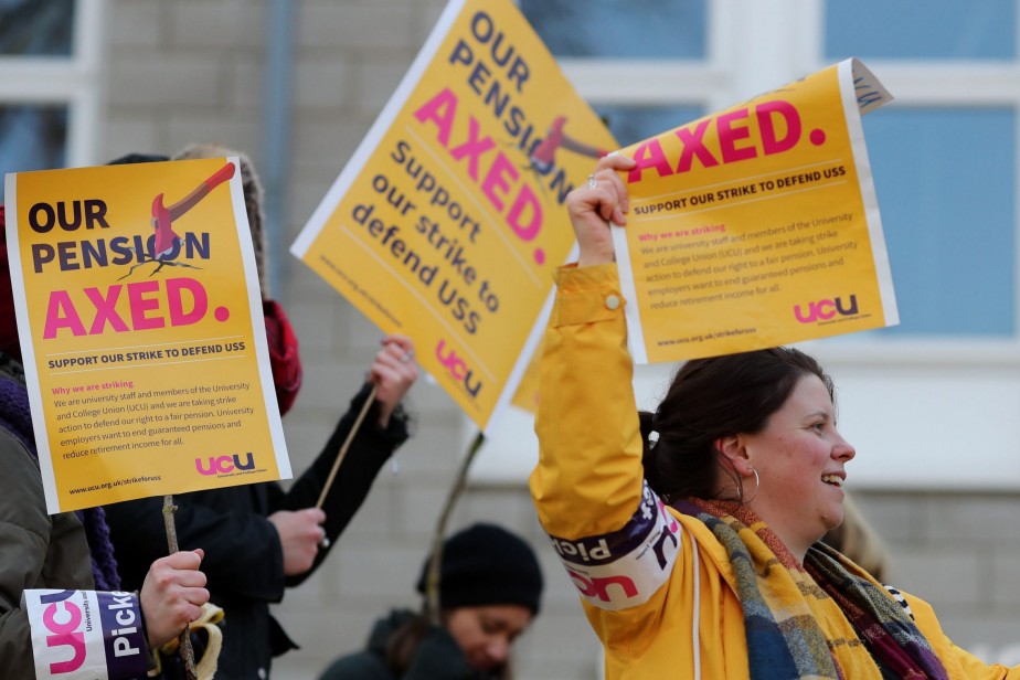 Βρετανία: 10 ήμερη απεργία σε 26 κολέγια – «Το προσωπικό δεν μπορεί να συνεχίσει να πληρώνεται τόσο λίγα»