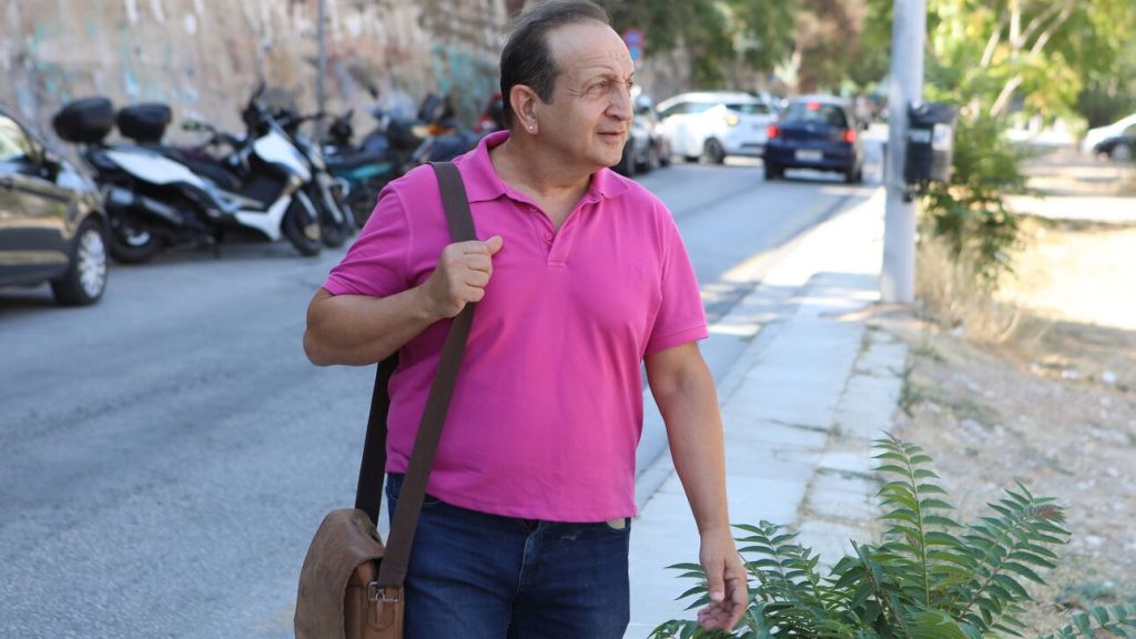 Δίκη Π.Φιλιππίδη: «Καταπέλτης» η κατάθεση του Σ.Μπιμπίλα – «Ο Πέτρος τα είχε με κορίτσια από τις παραστάσεις»